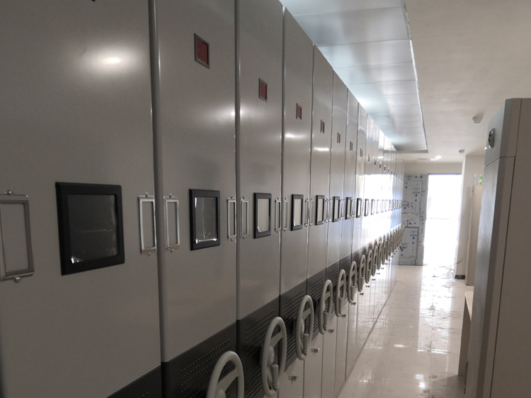 �����ܼ���